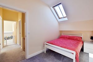 Photo 16- click for photo gallery